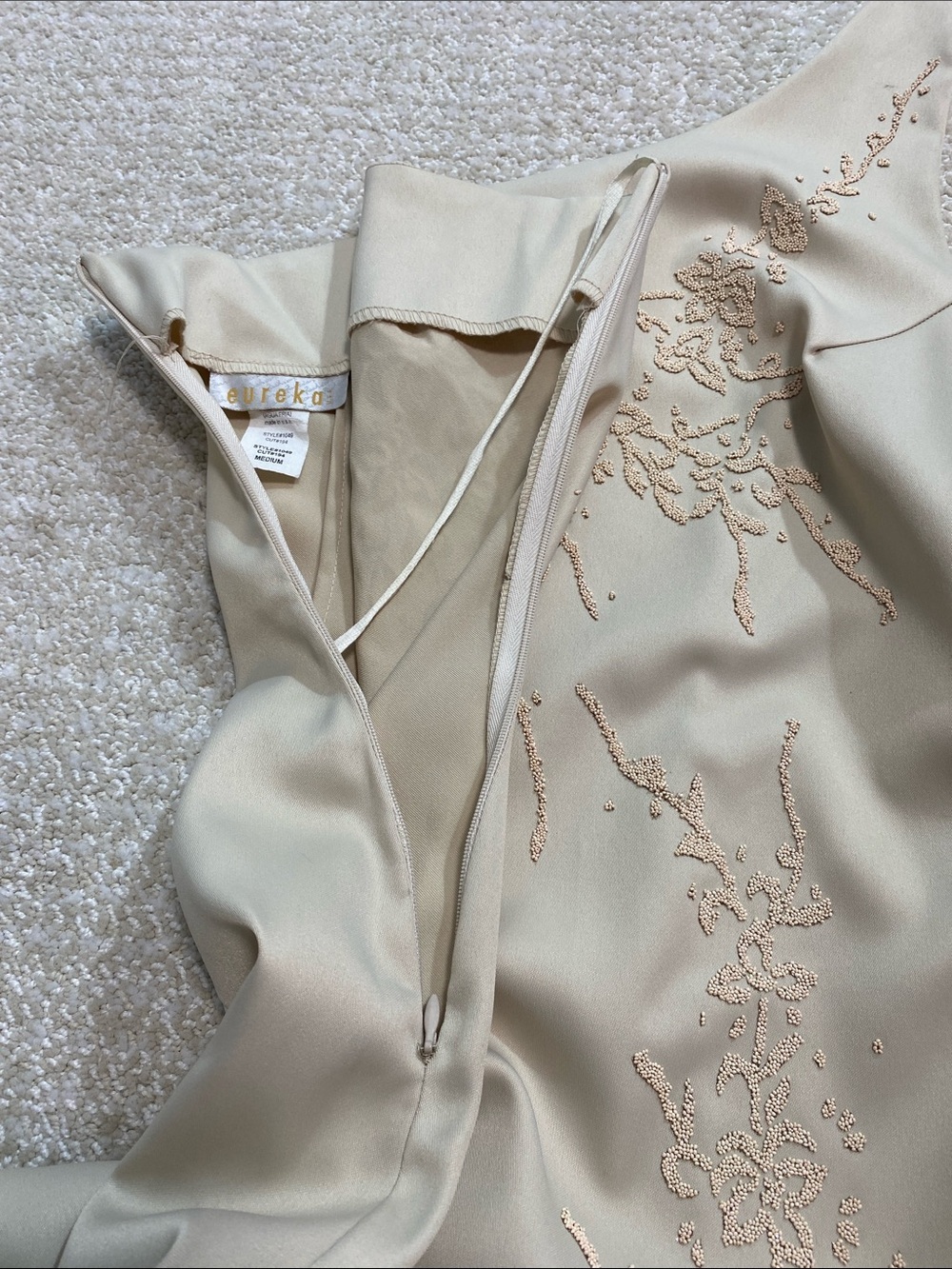 Eureka Elegant One-Shoulder Champagne Evening Gown Size M - Picture 10 of 16